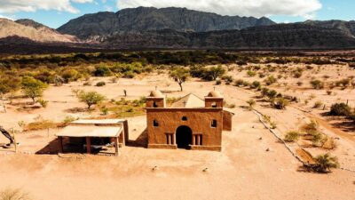 Historias de barro y tradición: la increíble “Ruta del Adobe” de Catamarca
