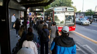 Colectivos porteños: la pelea por 32 líneas detrás del lockout patronal