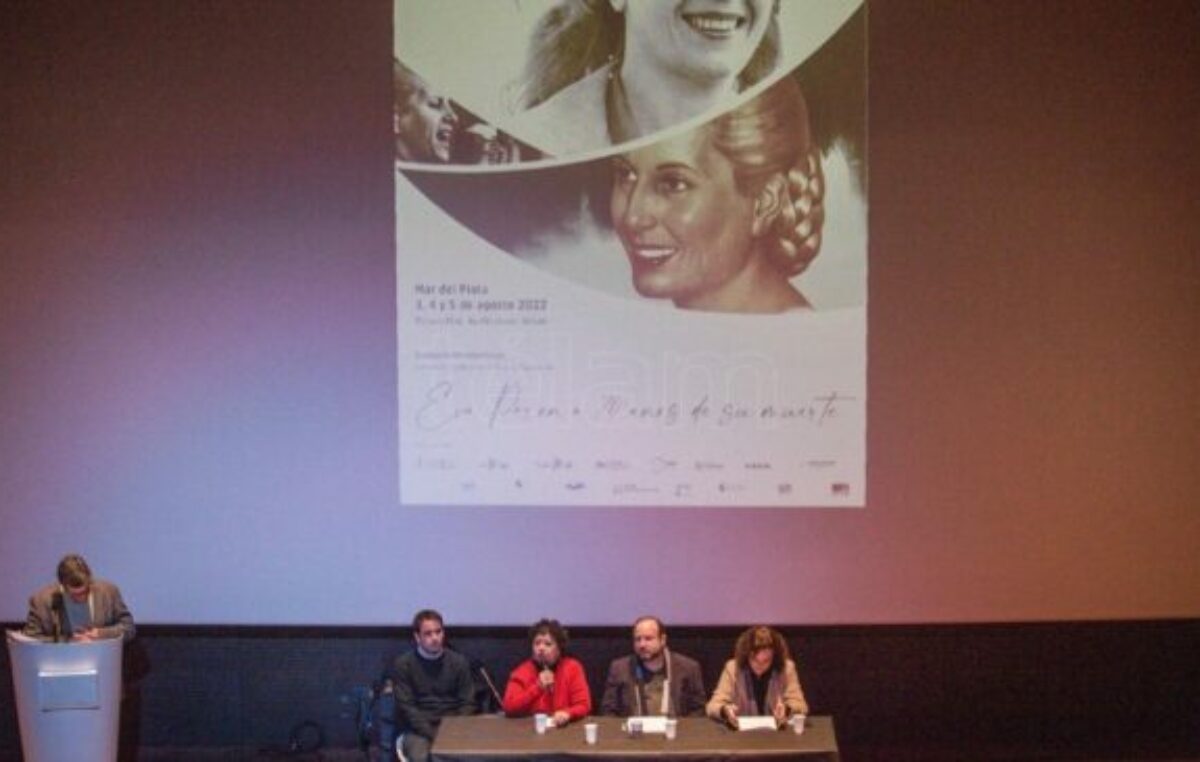«No hay Evita más que en Argentina», aseguró Dora Barrancos en Mar del Plata