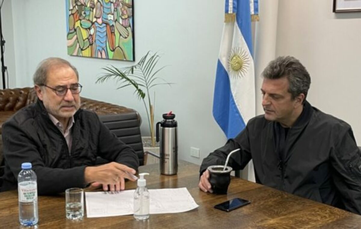 Massa prepara su viaje a Washington y Houston para atraer inversiones, turismo y divisas