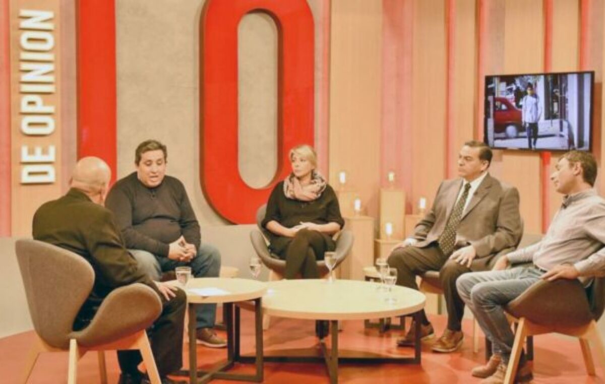 Elecciones en Santiago: Candidatos expusieron sus proyectos y pidieron el voto