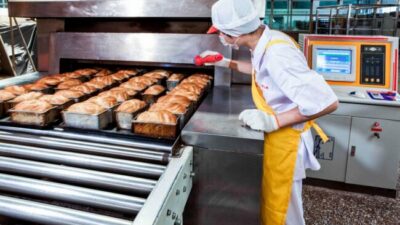 De Mendiguren: «Llevamos 26 meses consecutivos de creación de empleo»