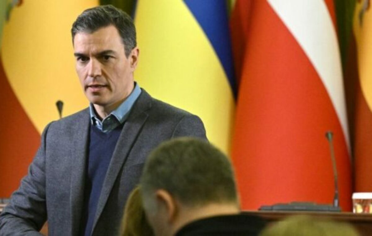 España reduce impuestos a los salarios bajos y crea un tributo solidario para las grandes fortunas