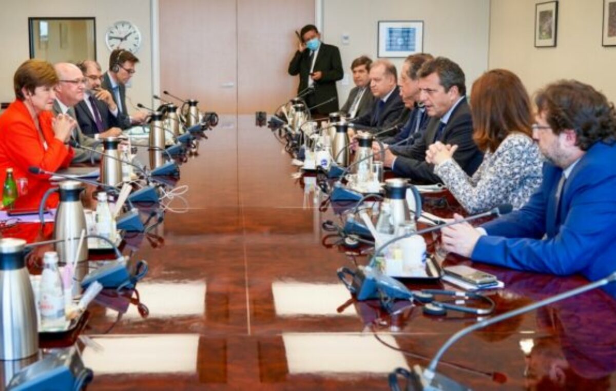 Massa logró apoyo político en EE.UU., anuncios de inversiones y respaldo de organismos