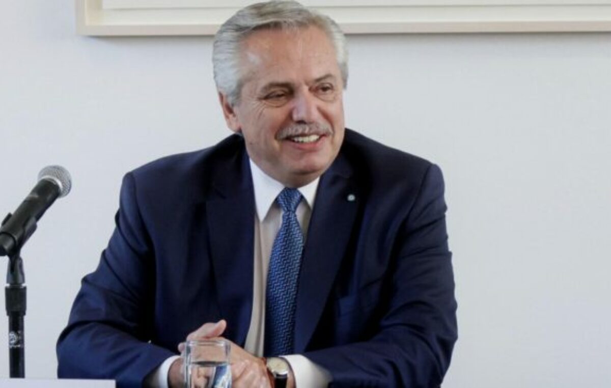 «Hay que trabajar para que los ingresos no se devalúen frente a la inflación»