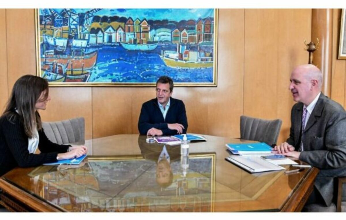 Grandes firmas, el agujero negro del gasto público