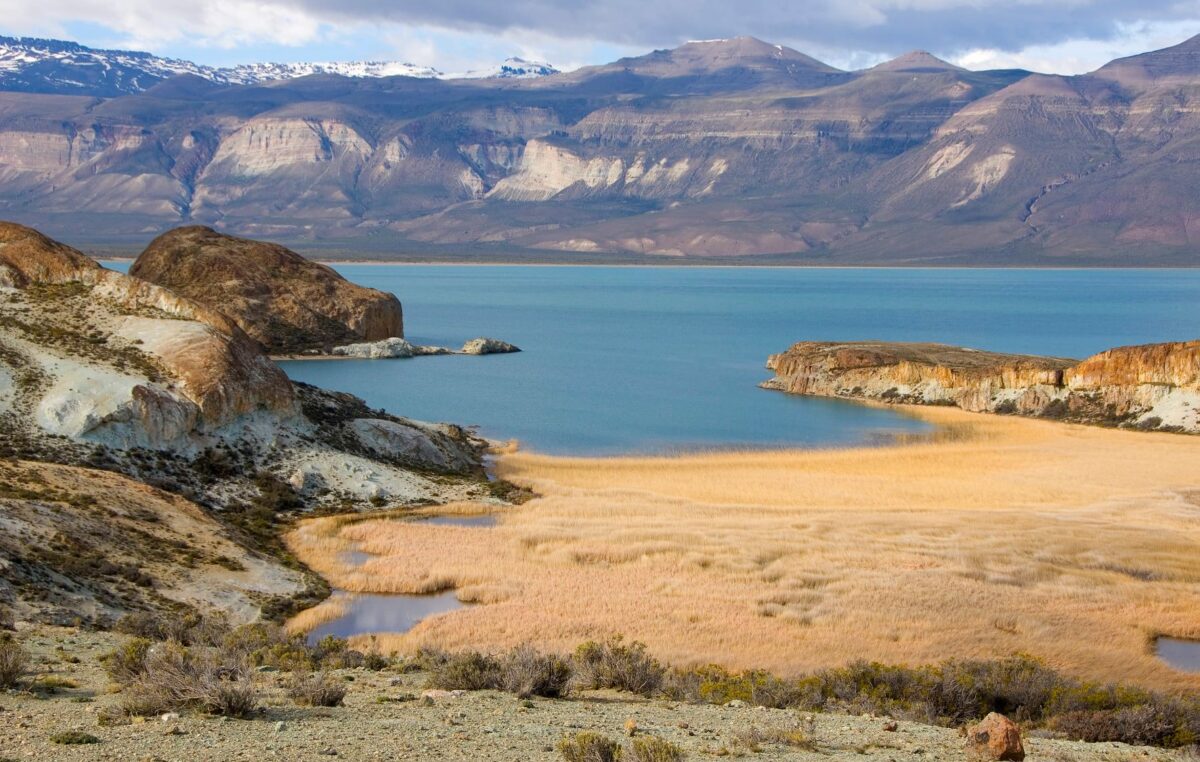 Guía digital destinada a promocionar pequeñas localidades de Santa Cruz sin páginas oficiales