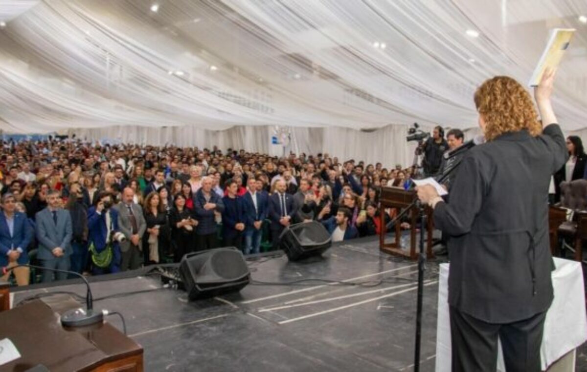 Ushuaia juró la nueva Carta Orgánica Municipal actualizada