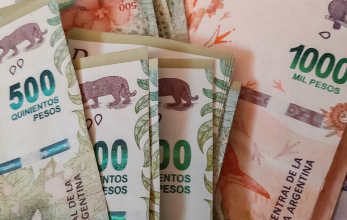 Ganancias de grandes empresas con quejas y reclamos