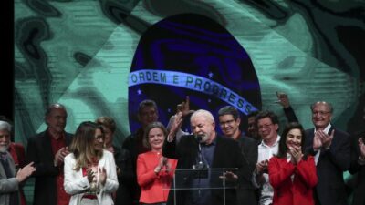 Elecciones en Brasil: ganó Lula pero resistió Bolsonaro y habrá segunda vuelta