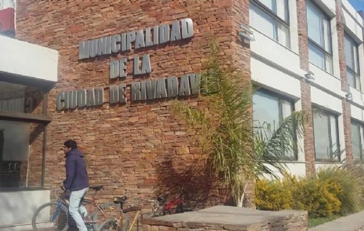 Rivadavia: el Frente de Todos denunció el pago en negro a empleados municipales