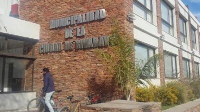 Rivadavia: el Frente de Todos denunció el pago en negro a empleados municipales