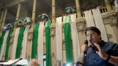 Los municipales bahienses amenazan con medidas de fuerza