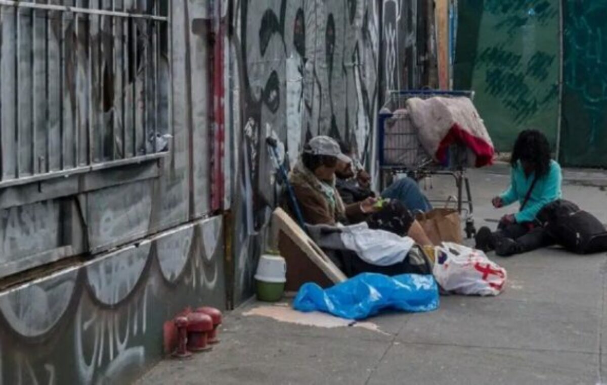 Cifras alarmantes: sin asistencia del Estado, la pobreza en la Argentina sería del 50%