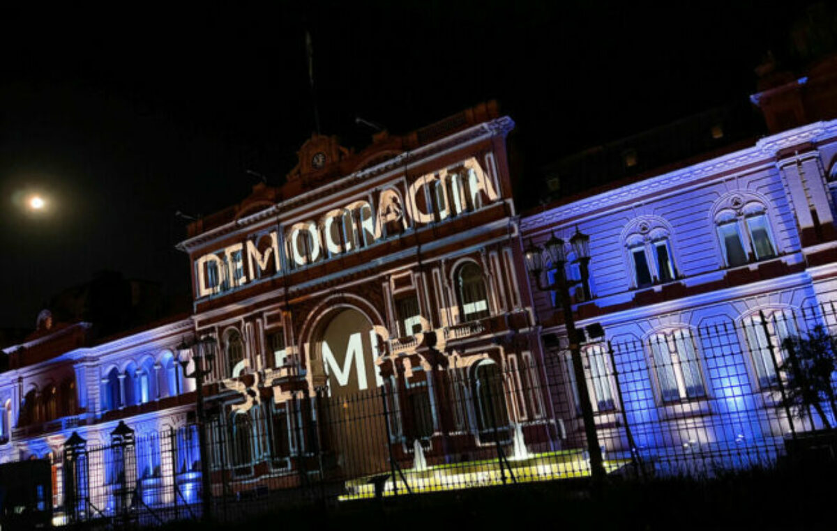 ¿Hay que defender la Democracia?
