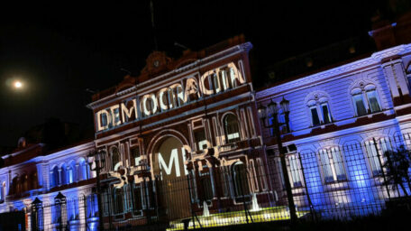 ¿Hay que defender la Democracia?