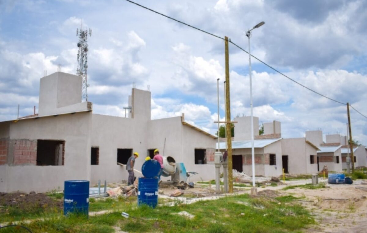 Con fondos provinciales, se construyen 81 nuevas viviendas en seis localidades entrerrianas
