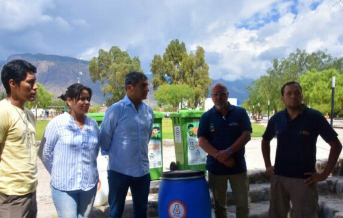 Cafayate: como parte de la campaña «Reciclá tu Aceite», firman un convenio para el reciclado de aceite vegetal