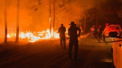 Son 5.000 las hectáreas arrasadas por el fuego en Ituzaingó y el clima no ayuda