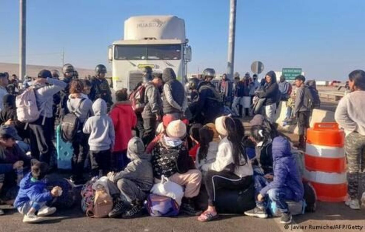 Acnur advierte que problema humanitario en frontera Chile-Perú va a crecer