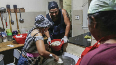 No cede la demanda de alimentos en los comedores populares