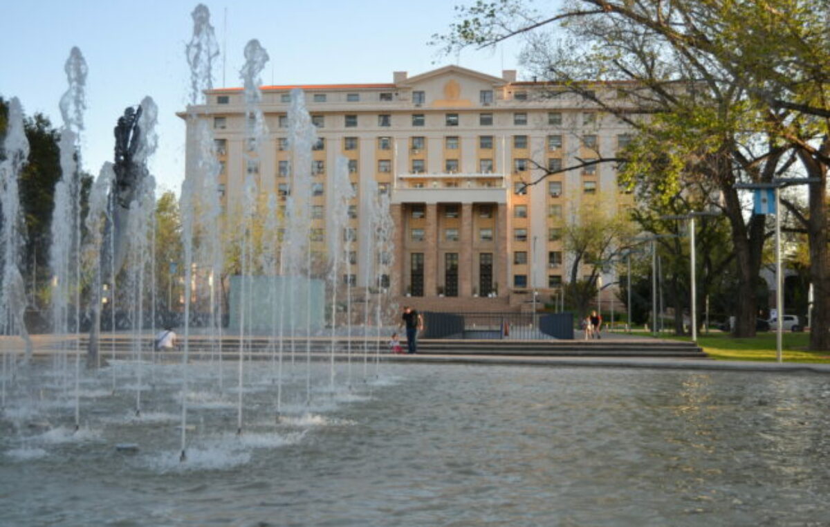 El Gobierno de Mendoza espera los datos definitivos del Censo 2022 para actualizar la coparticipación de los municipios