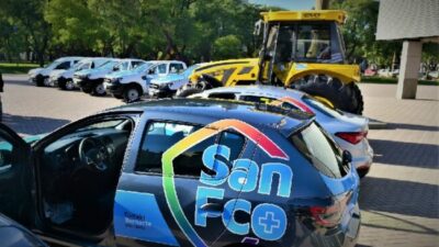 Con una inversión de más de $90 millones, entregaron nuevos vehículos para dependencias municipales de San Francisco