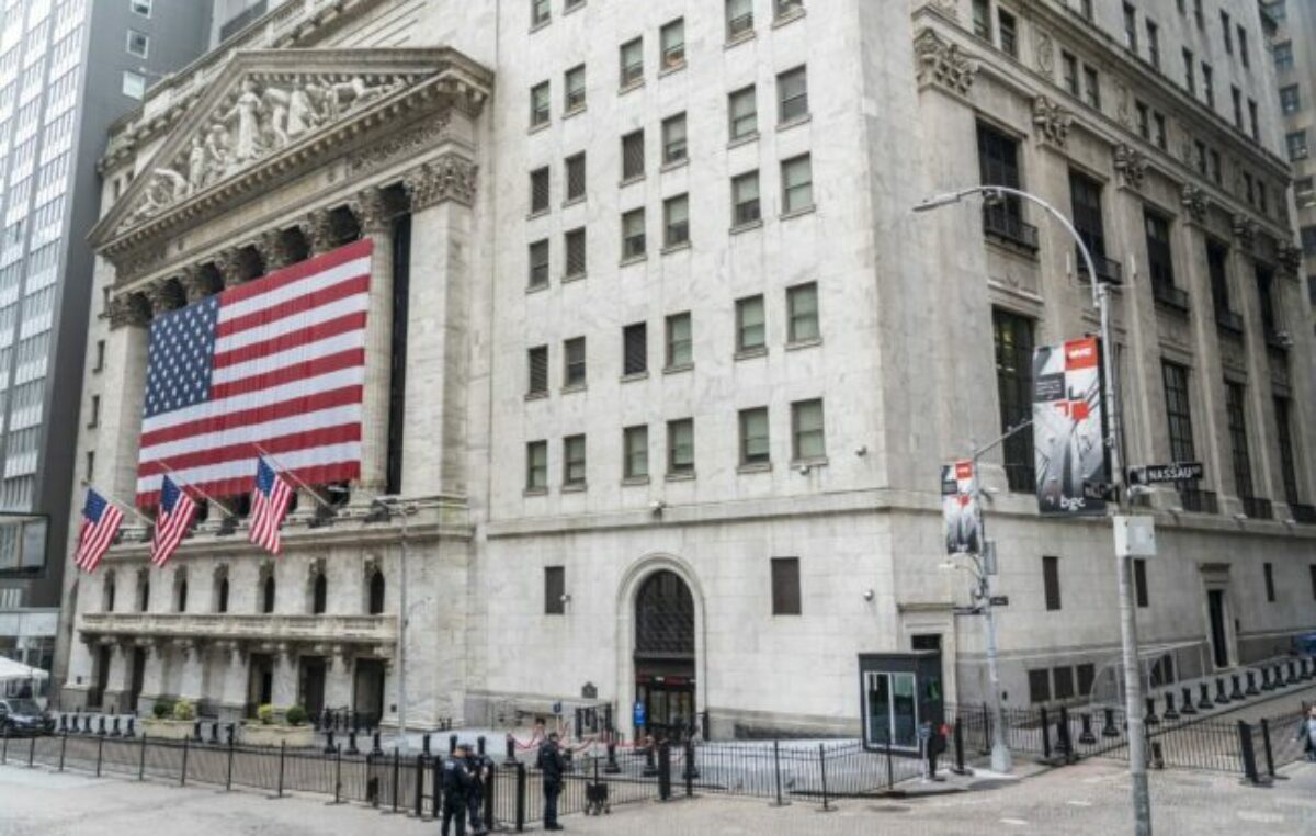 El Banco Central de Estados Unidos subió la tasa de interés a su mayor nivel en 16 años