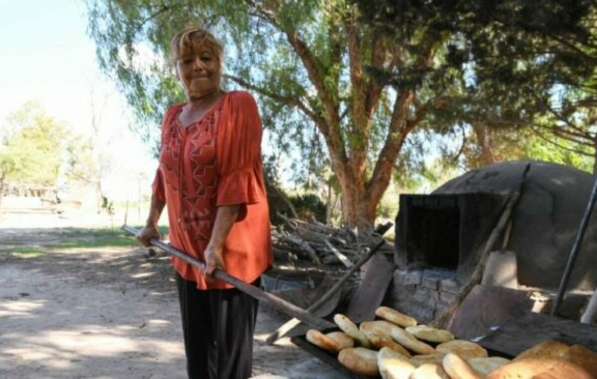 La dura realidad de las familias mendocinas que se calefaccionan a leña por la falta de servicio de gas