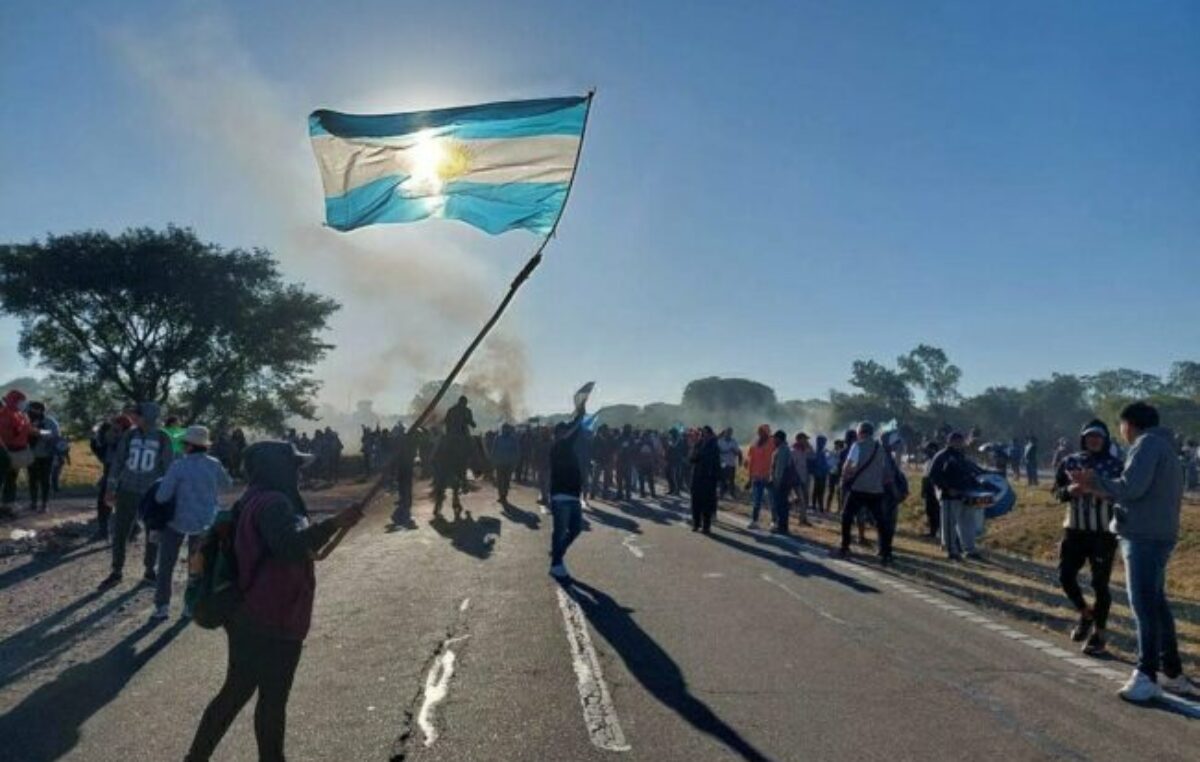 Jujuy: Los focos de protesta continúan en calles y rutas