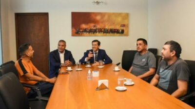 jujuy: Carlos Sadir se reunió con gremios municipales y les presentó una importante propuesta salarial
