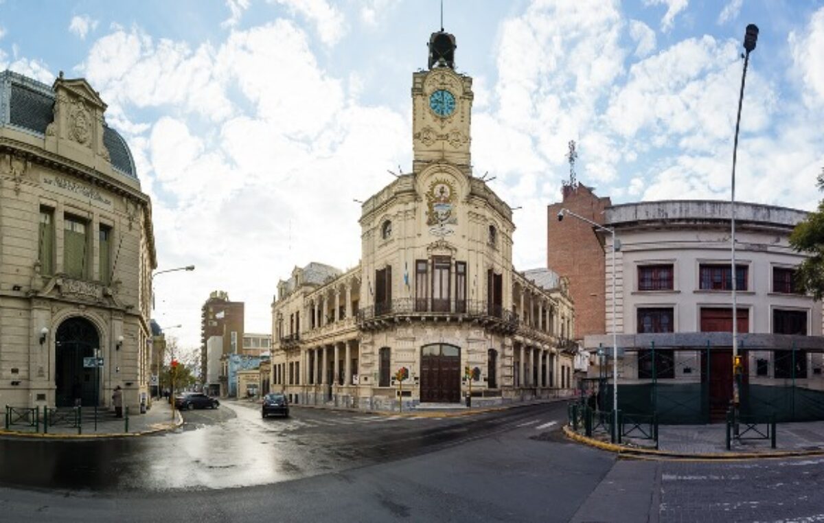 Paraná: El Ejecutivo ofreció a los empleados municipales un aumento del siete por ciento