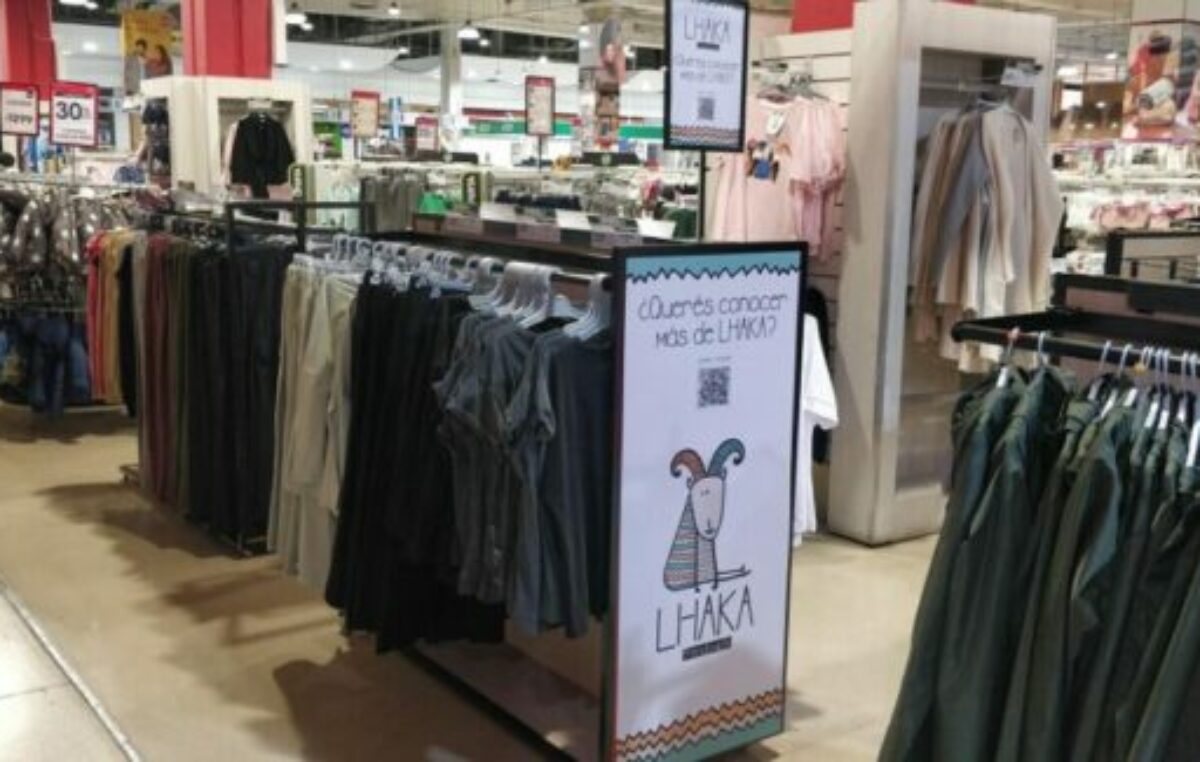 Salta: Una cooperativa textil wichí se mete en las góndolas más importantes del país