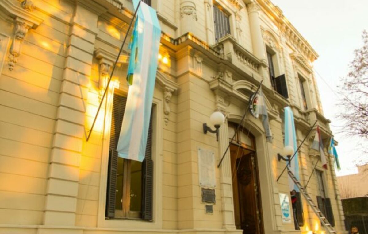 Los empleados municipales de Gualeguaychú reclaman aumentos y piden subir el mínimo a $ 200.000