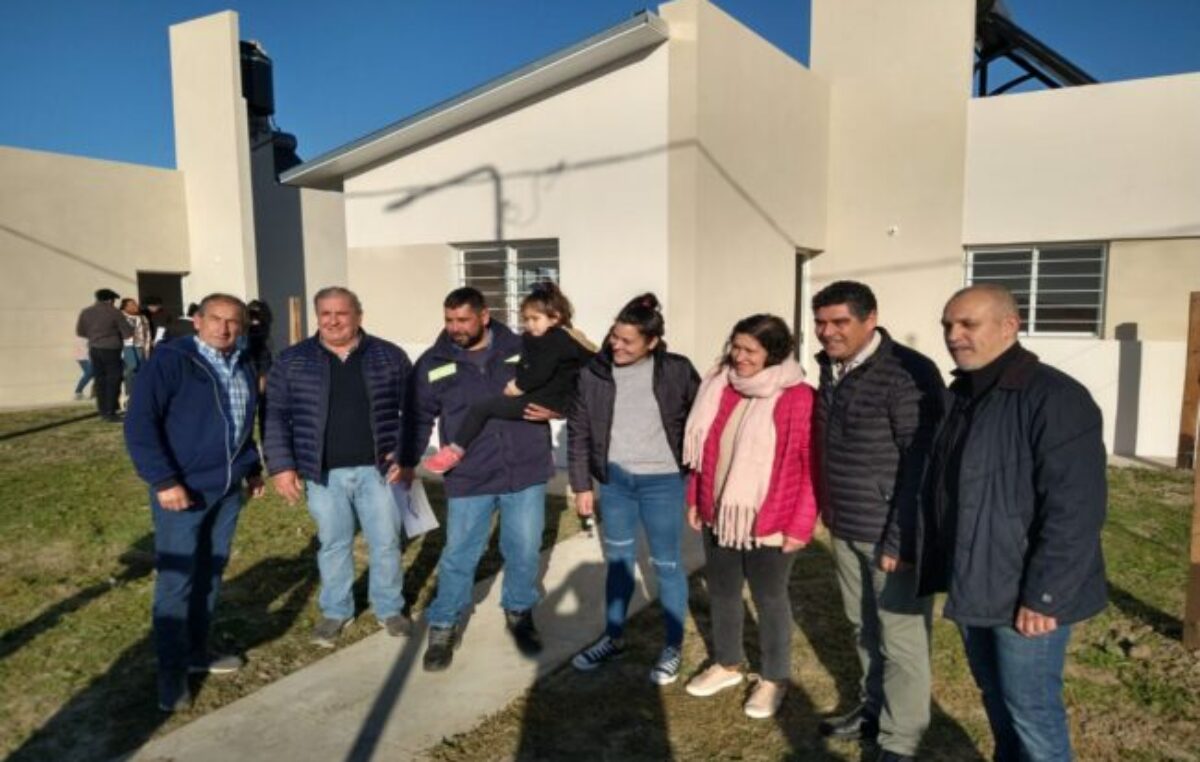 Se inauguraron 68 nuevas viviendas en cinco localidades entrerrianas financiadas con recursos provinciales