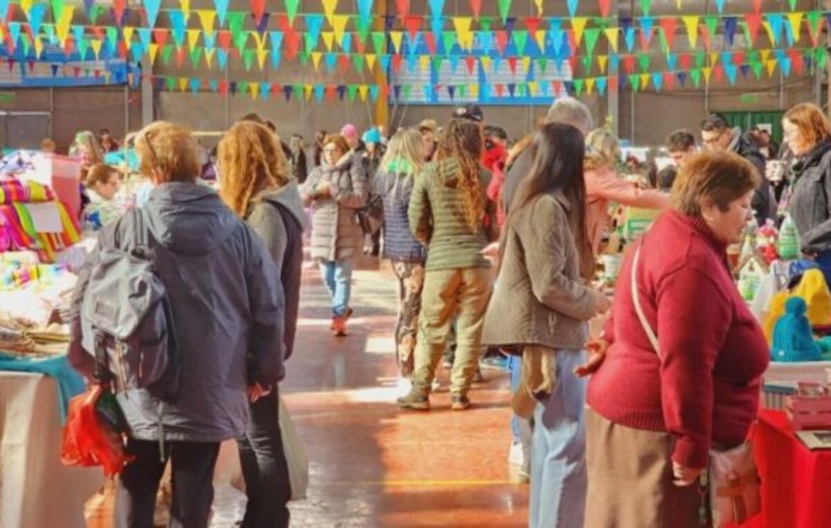 Más de 100 emprendedores y emprendedoras participaron en la Expo de Economía Social de Ushuaia