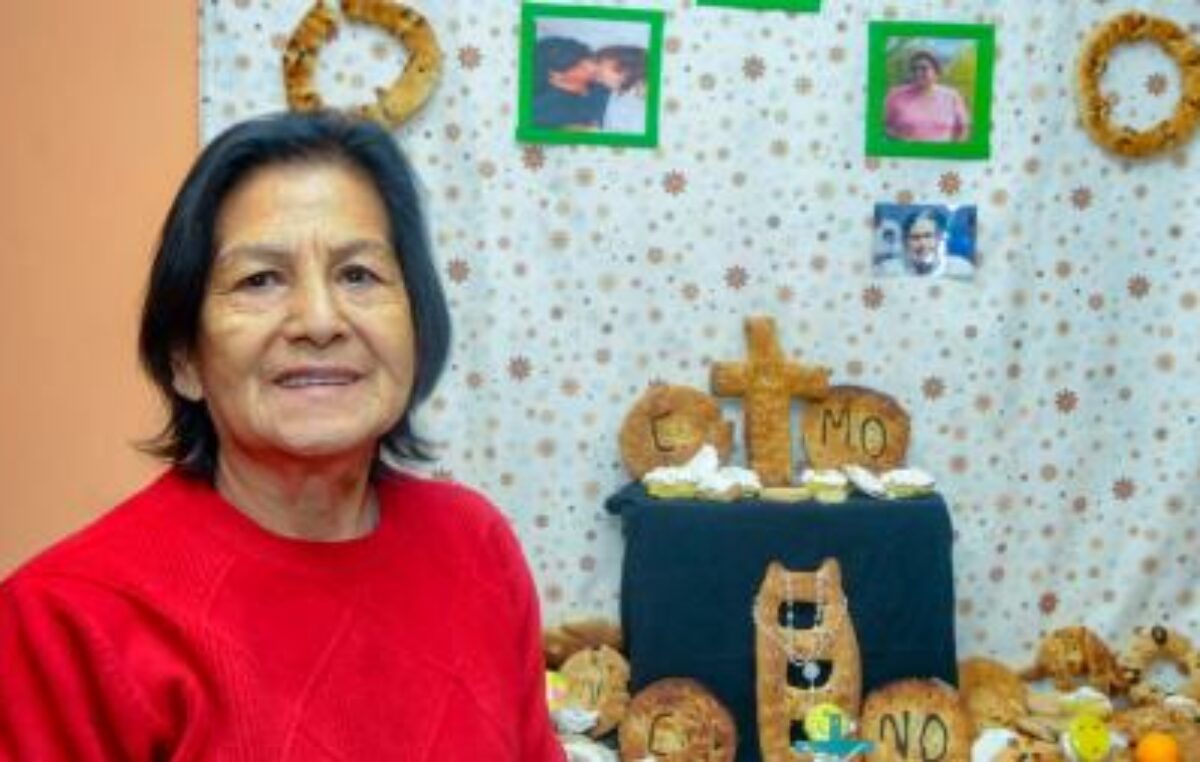 Los jujeños reeditan la costumbre de honrar a sus muertos con ofrendas