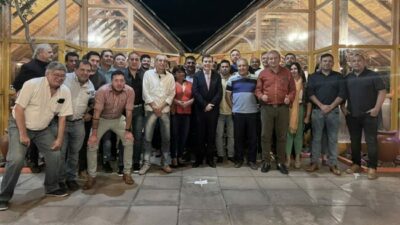 Tras reunirse con Zamora, intendentes cordobeses radicales dieron su apoyo a Massa