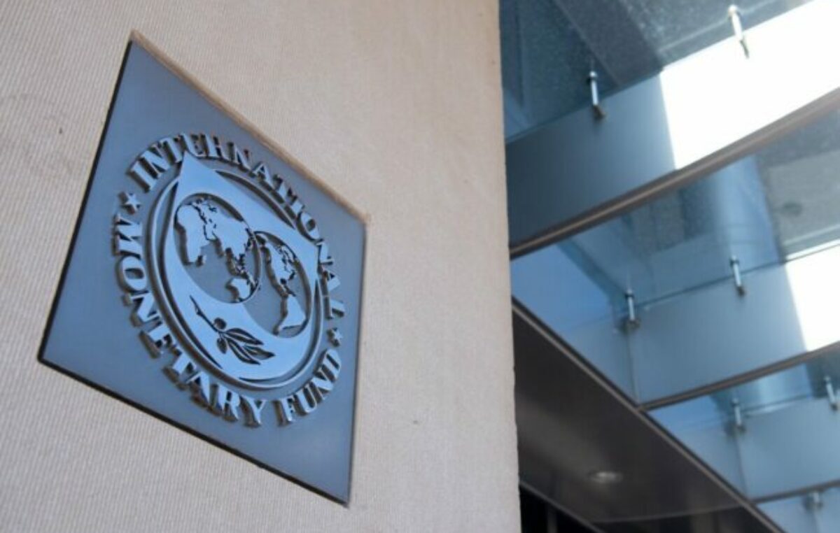 El préstamo del FMI bajo la lupa del propio Fondo