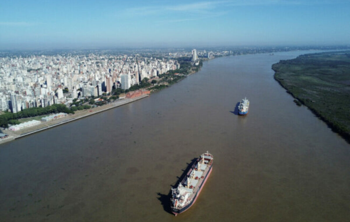 Milei, Macri, el Paraná y la Soberanía