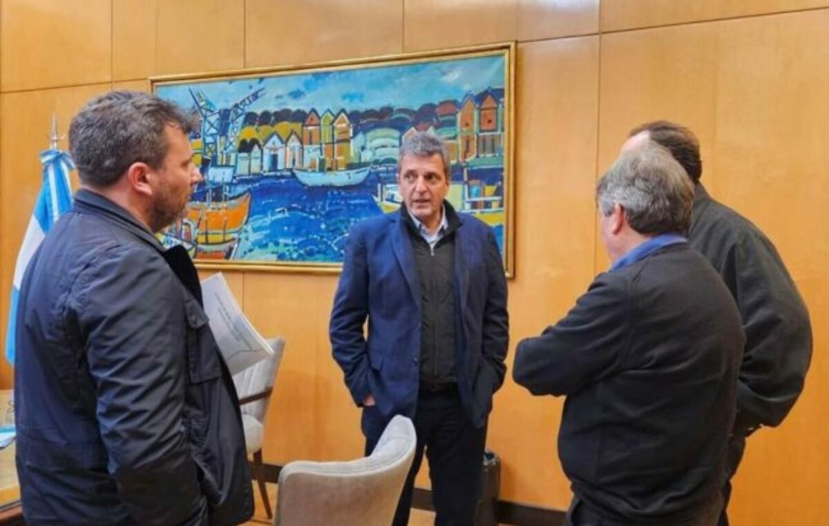 Trascendental Reunión de la Confederación de Municipales (CTM) con Sergio Massa