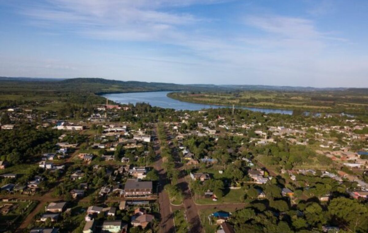 Misiones: El intendente de San Javier afirmó que el parque fotovoltaico generará hasta el 45% del consumo total de la localidad en un día de alta demanda