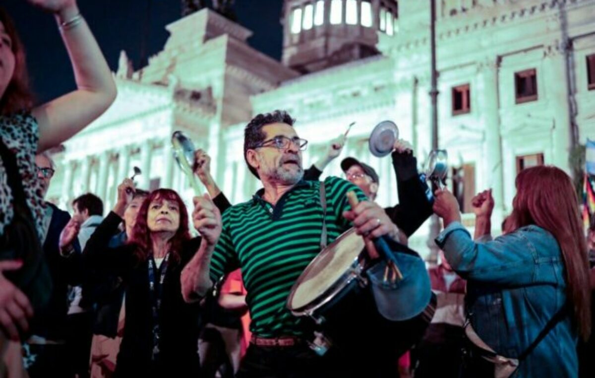 La calle y las consignas