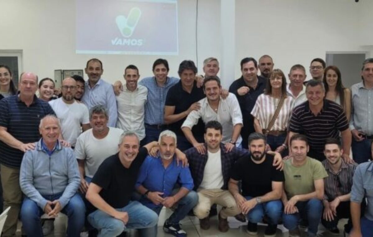 Intendentes y presidentes comunales del peronismo santafesino se unen para iniciar diálogo con provincia y Nación 