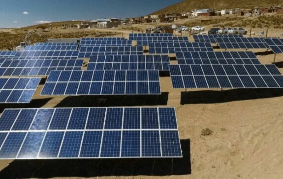 Inauguraron el primer parque de energía solar de Neuquén