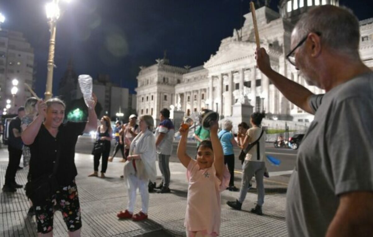 Historias detrás de las cacerolas
