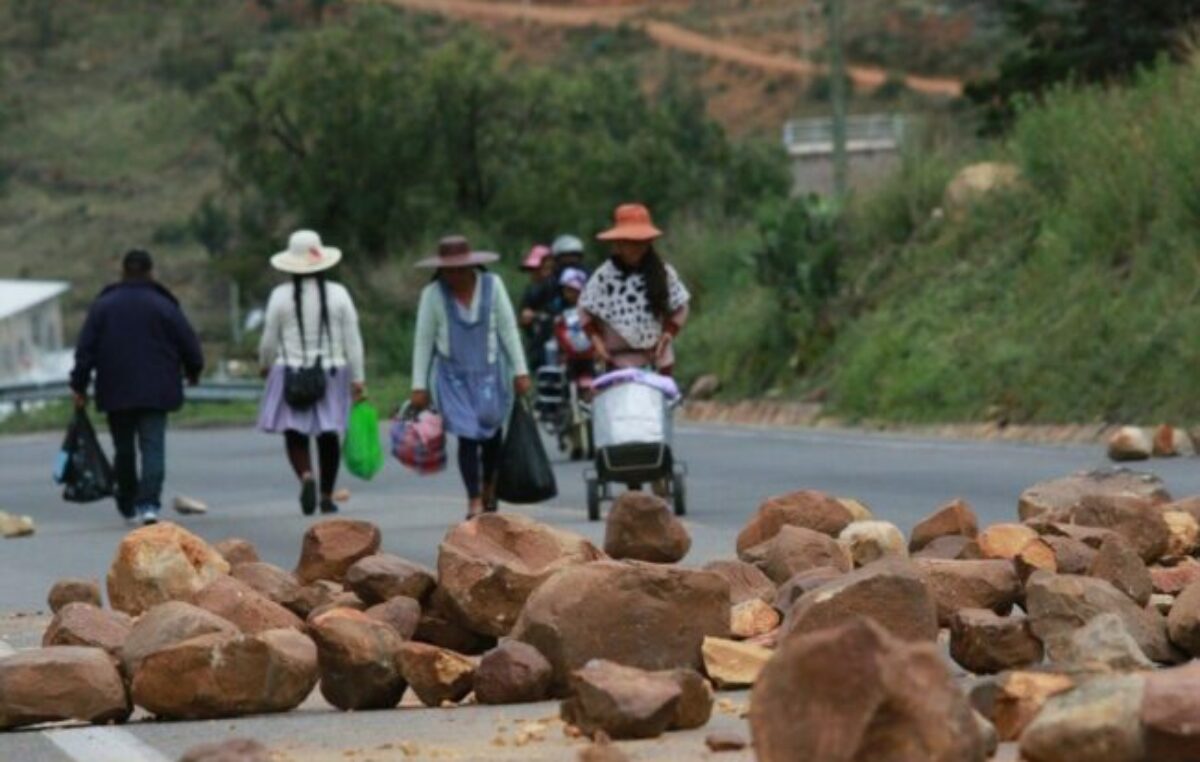 Crece el reclamo por Evo Morales