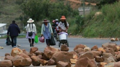 Crece el reclamo por Evo Morales