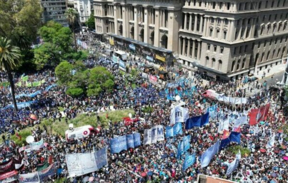 El Ministerio de Seguridad intimó a sindicatos a pagar hasta $56 millones