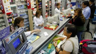 Buenos Aires: «Por los aumentos, dos de cada diez personas no están comprando su medicación»